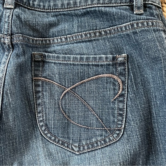 Chico’s Platinum Jeans 1 Blue Dark Wash Denim Ultimate Fit Boot Leg Stretch - Picture 12 of 13